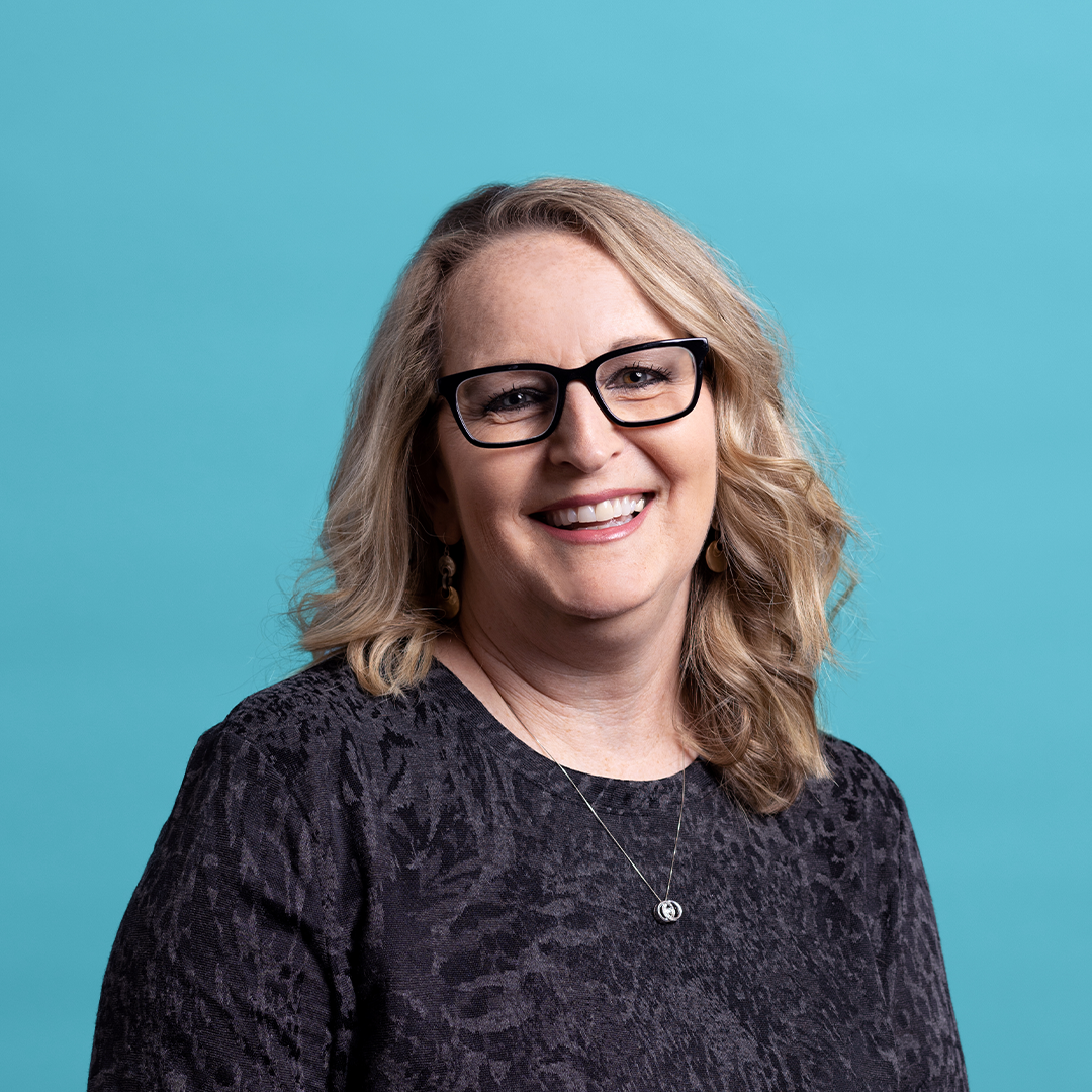 portrait of Tammy Mantor